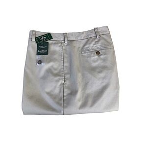 L.L. Bean Cotton Wrinkle Free Men’s Light Khaki Pants 44 W X 29 IN